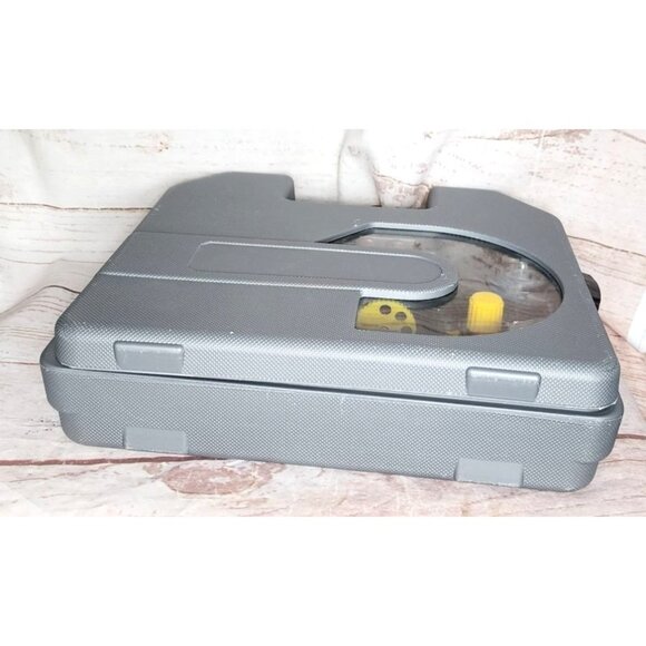 Explore the Microscopic World with the National Geographic Microscope Kit - Picture 3 of 12